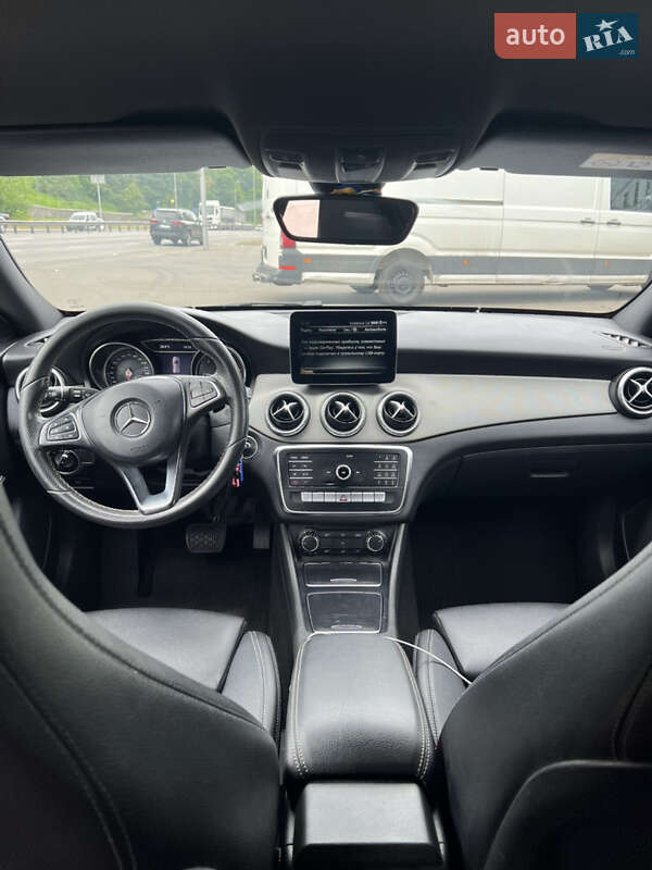 Универсал Mercedes-Benz CLA-Class 2017 в Киеве