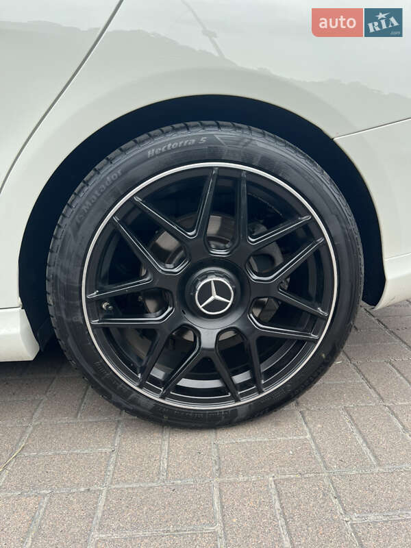 Универсал Mercedes-Benz CLA-Class 2017 в Киеве