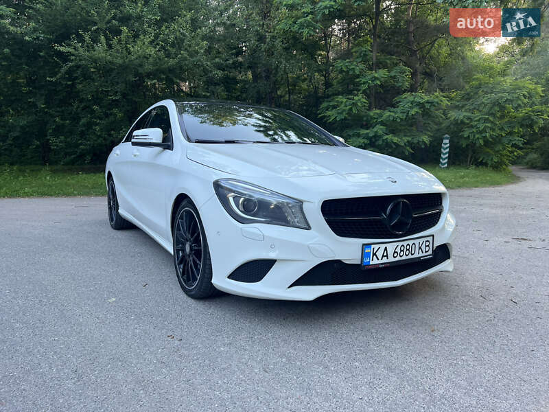 Седан Mercedes-Benz CLA-Class 2013 в Киеве