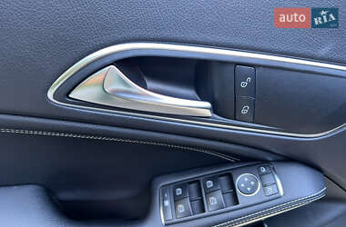 Седан Mercedes-Benz CLA-Class 2013 в 