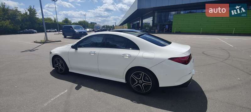 Седан Mercedes-Benz CLA-Class 2024 в Киеве