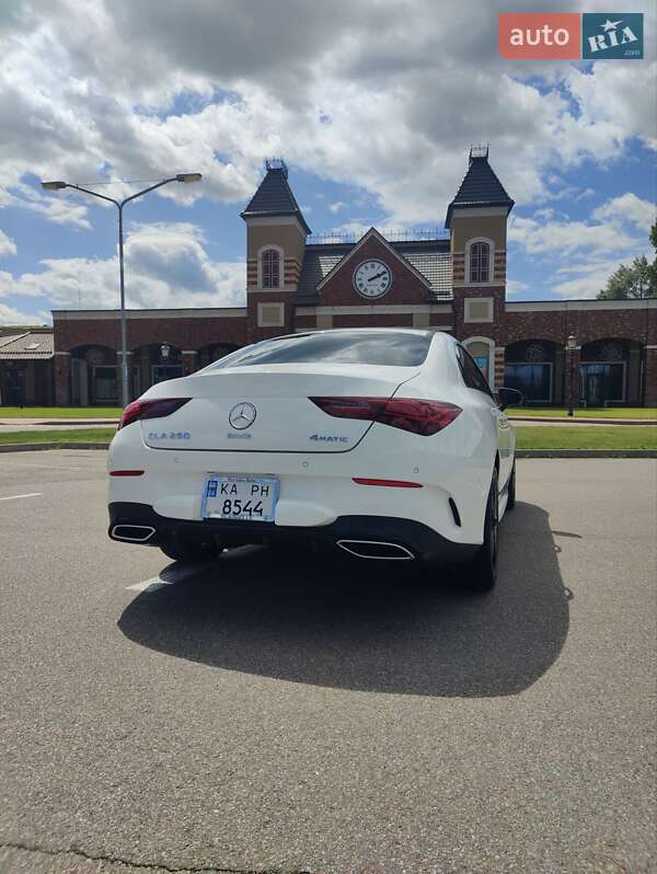 Седан Mercedes-Benz CLA-Class 2024 в Киеве