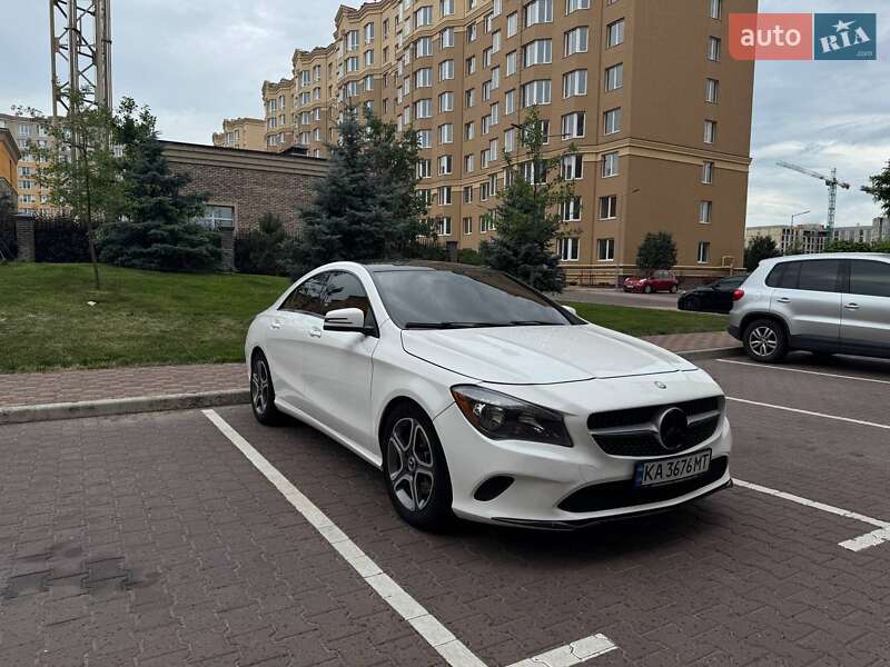 Седан Mercedes-Benz CLA-Class 2018 в 