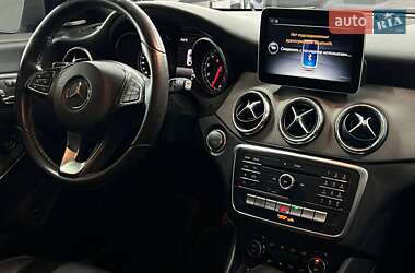 Седан Mercedes-Benz CLA-Class 2016 в 