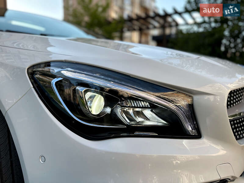 Седан Mercedes-Benz CLA-Class 2018 в Киеве