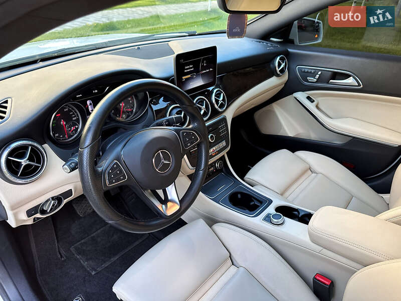 Седан Mercedes-Benz CLA-Class 2018 в Киеве