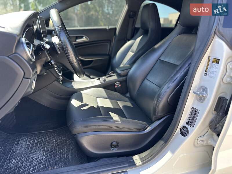 Седан Mercedes-Benz CLA-Class 2015 в Здолбунове