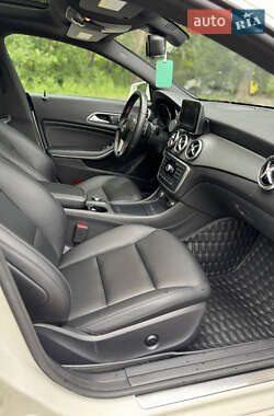 Седан Mercedes-Benz CLA-Class 2013 в 