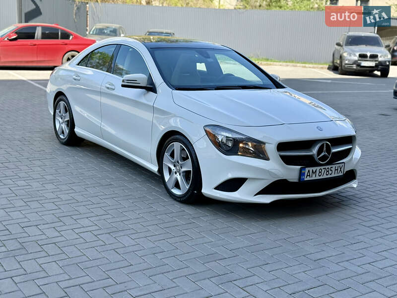 Седан Mercedes-Benz CLA-Class 2015 в Житомире