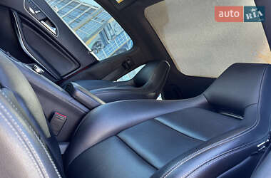 Седан Mercedes-Benz CLA-Class 2018 в 