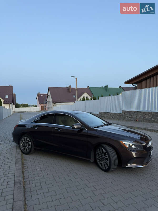 Седан Mercedes-Benz CLA-Class 2018 в Хмельницькому