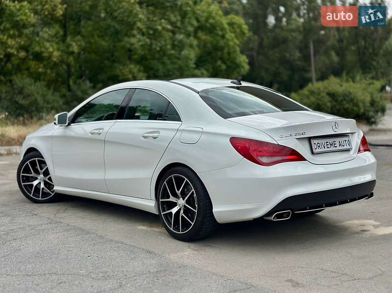 Седан Mercedes-Benz CLA-Class 2013 в Днепре фото 7 Седан Mercedes-Benz CLA-Class 2013 в Днепре
