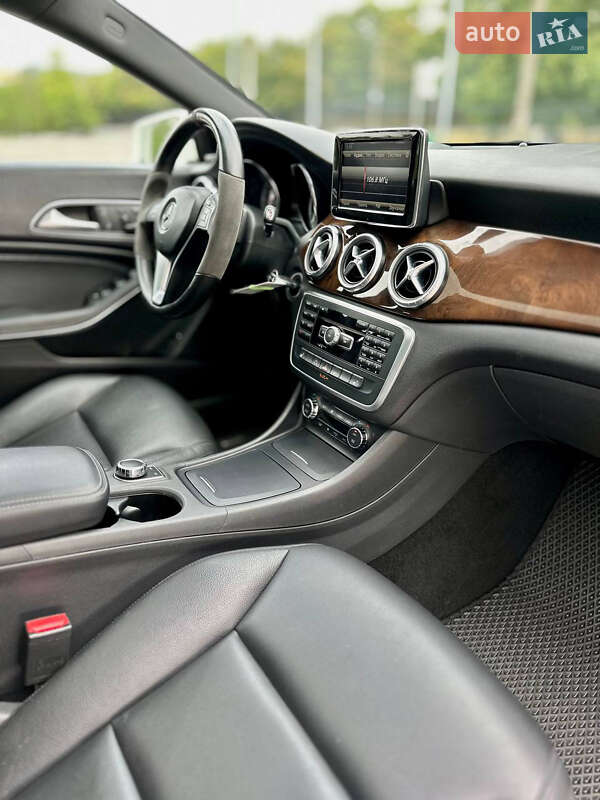 Седан Mercedes-Benz CLA-Class 2013 в Днепре фото 17 Седан Mercedes-Benz CLA-Class 2013 в Днепре