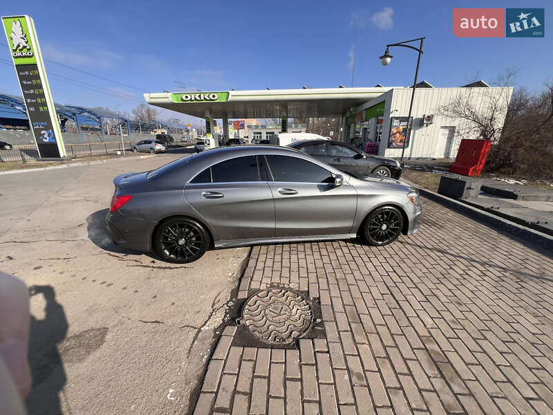 Седан Mercedes-Benz CLA-Class 2015 в Киеве