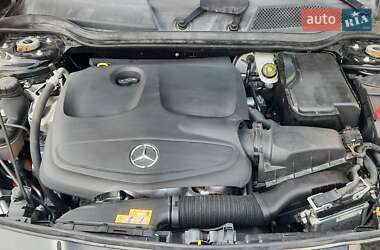 Седан Mercedes-Benz CLA-Class 2017 в 