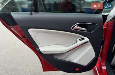 Седан Mercedes-Benz CLA-Class 2013 в 