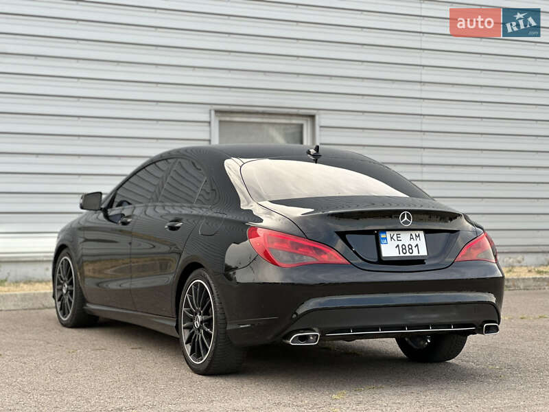 Седан Mercedes-Benz CLA-Class 2015 в Днепре