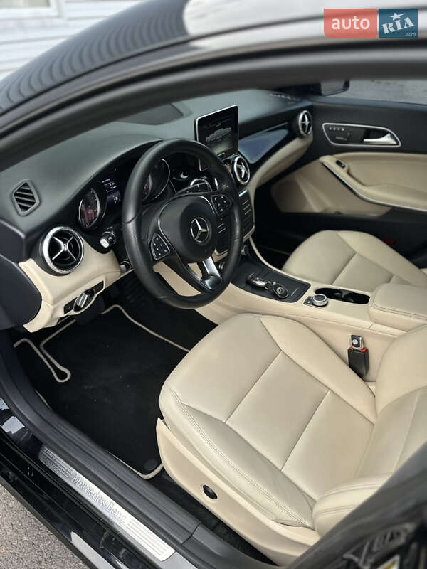 Седан Mercedes-Benz CLA-Class 2015 в Днепре