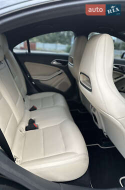 Седан Mercedes-Benz CLA-Class 2015 в 