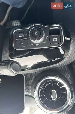 Седан Mercedes-Benz CLA-Class 2020 в 