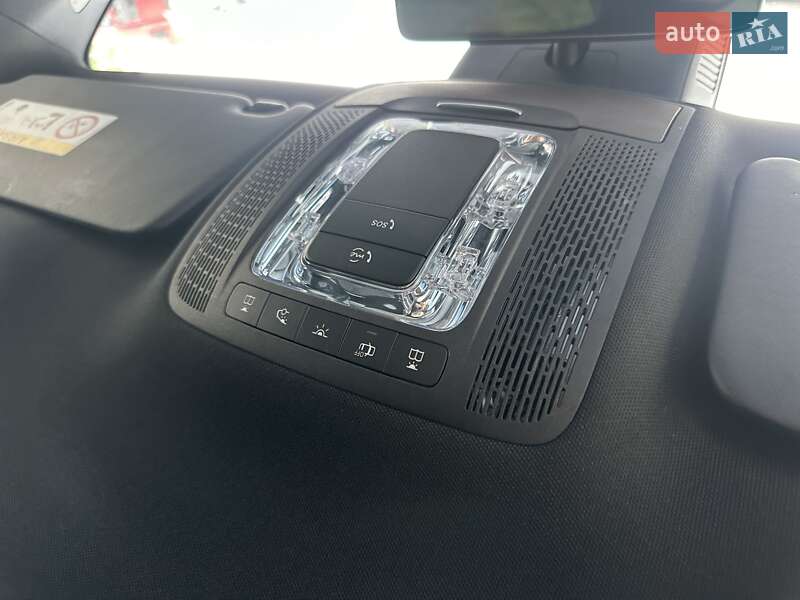 Седан Mercedes-Benz CLA-Class 2020 в Киеве