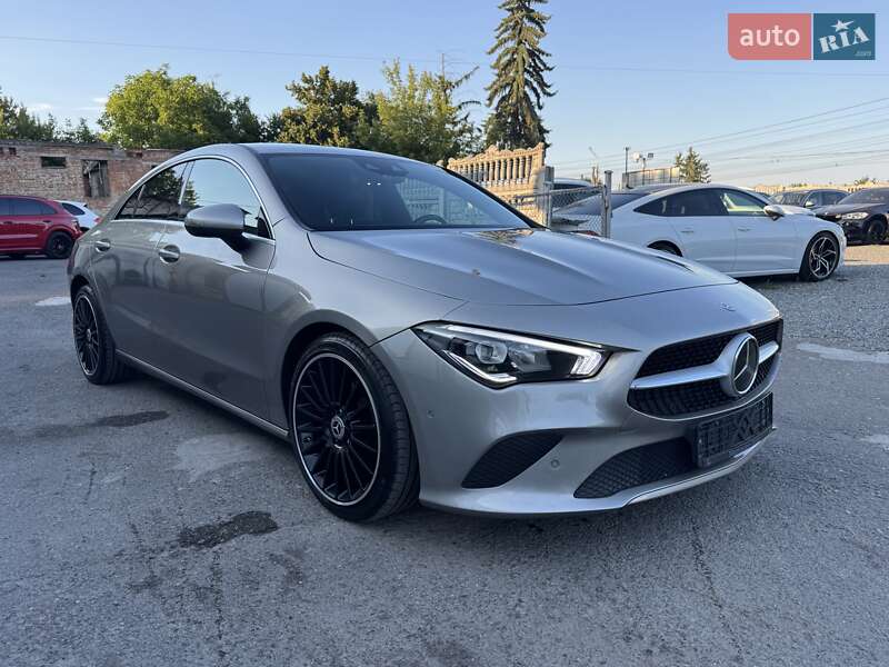 Седан Mercedes-Benz CLA-Class 2019 в Тернополе