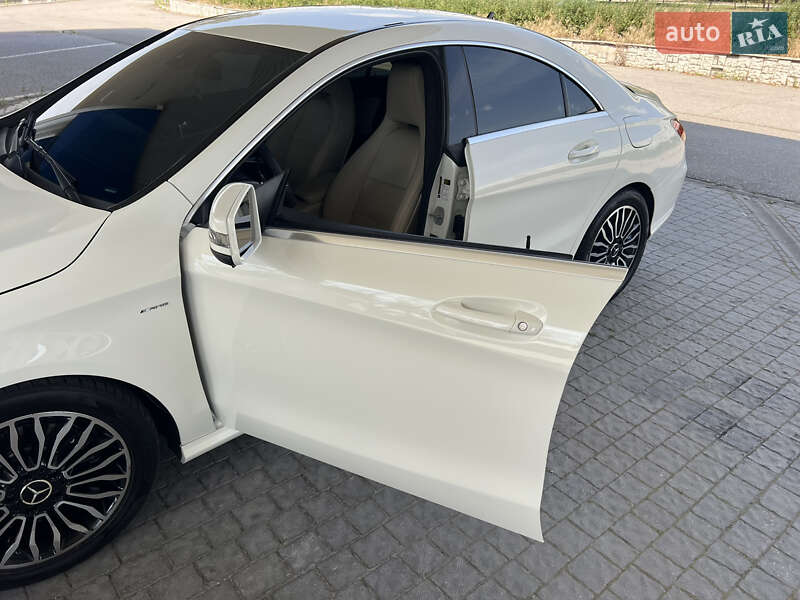 Седан Mercedes-Benz CLA-Class 2015 в Запорожье