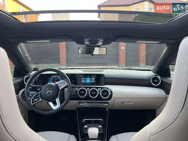 Седан Mercedes-Benz CLA-Class 2019 в Одессе