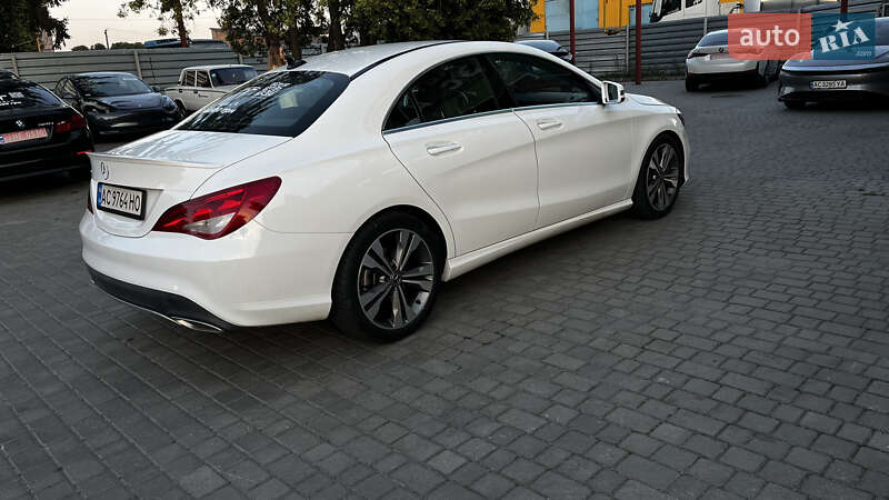 Седан Mercedes-Benz CLA-Class 2018 в Луцке