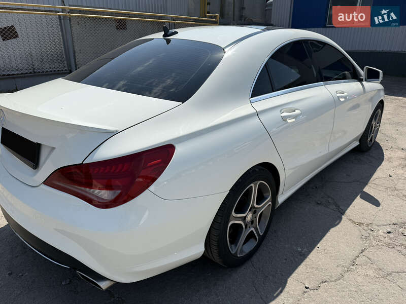 Седан Mercedes-Benz CLA-Class 2013 в Ровно
