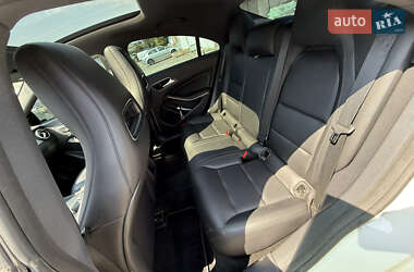 Седан Mercedes-Benz CLA-Class 2013 в 