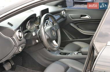 Седан Mercedes-Benz CLA-Class 2016 в 