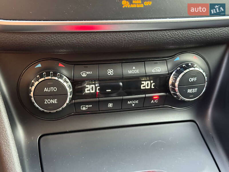 Седан Mercedes-Benz CLA-Class 2014 в Хмельницком