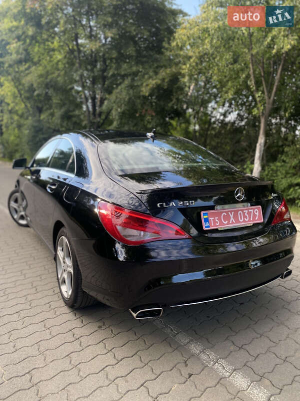 Седан Mercedes-Benz CLA-Class 2014 в Долине
