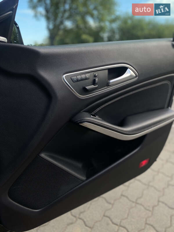 Седан Mercedes-Benz CLA-Class 2014 в Долине