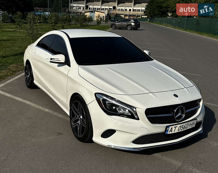 Седан Mercedes-Benz CLA-Class 2017 в Ивано-Франковске