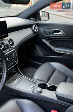Седан Mercedes-Benz CLA-Class 2015 в 
