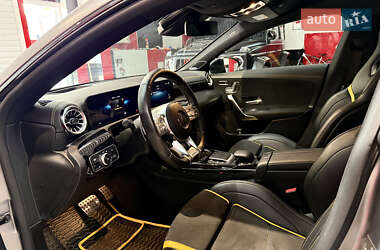 Седан Mercedes-Benz CLA-Class 2021 в 