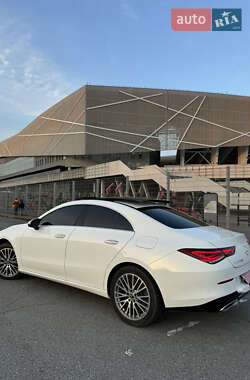 Седан Mercedes-Benz CLA-Class 2021 в 