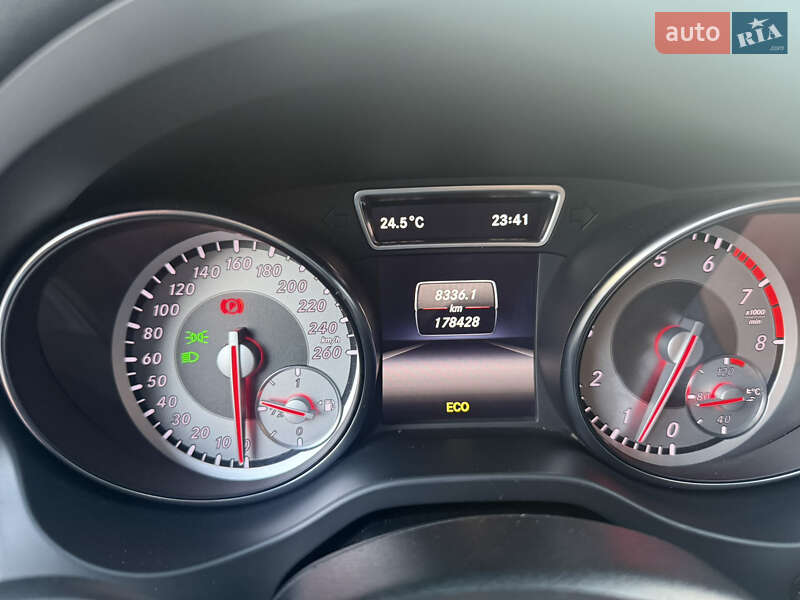 Седан Mercedes-Benz CLA-Class 2013 в Днепре