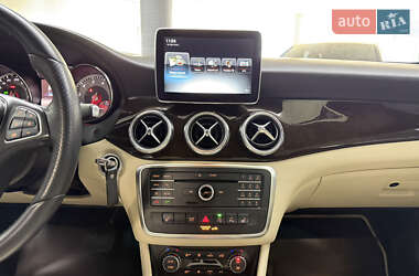 Седан Mercedes-Benz CLA-Class 2016 в 