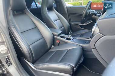 Седан Mercedes-Benz CLA-Class 2015 в 