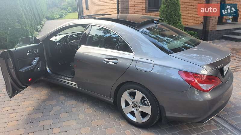 Седан Mercedes-Benz CLA-Class 2017 в Киеве фото 2 Седан Mercedes-Benz CLA-Class 2017 в Киеве