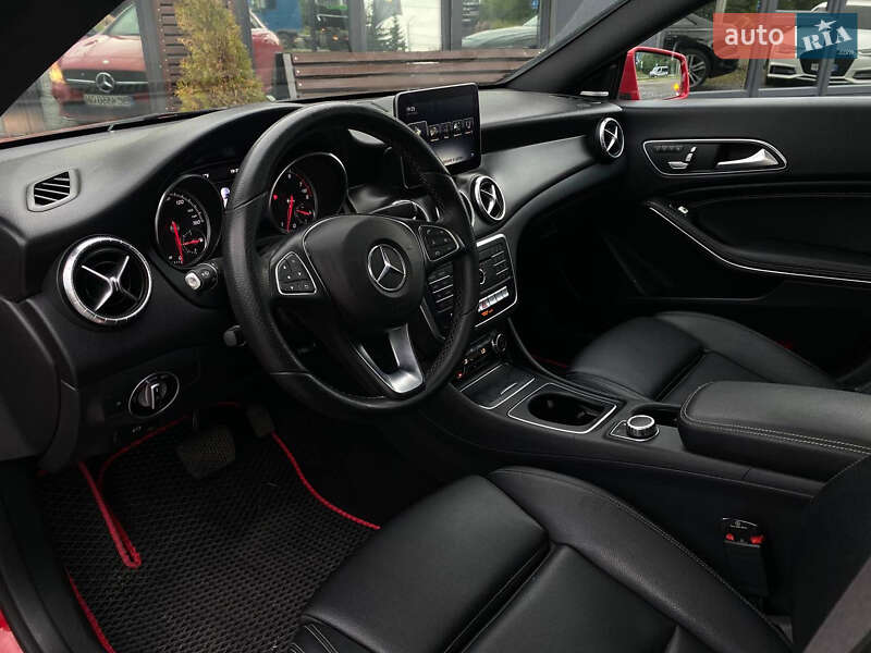 Седан Mercedes-Benz CLA-Class 2016 в Львове