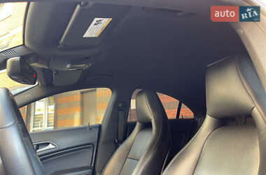 Седан Mercedes-Benz CLA-Class 2016 в 