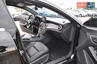 Седан Mercedes-Benz CLA-Class 2015 в 