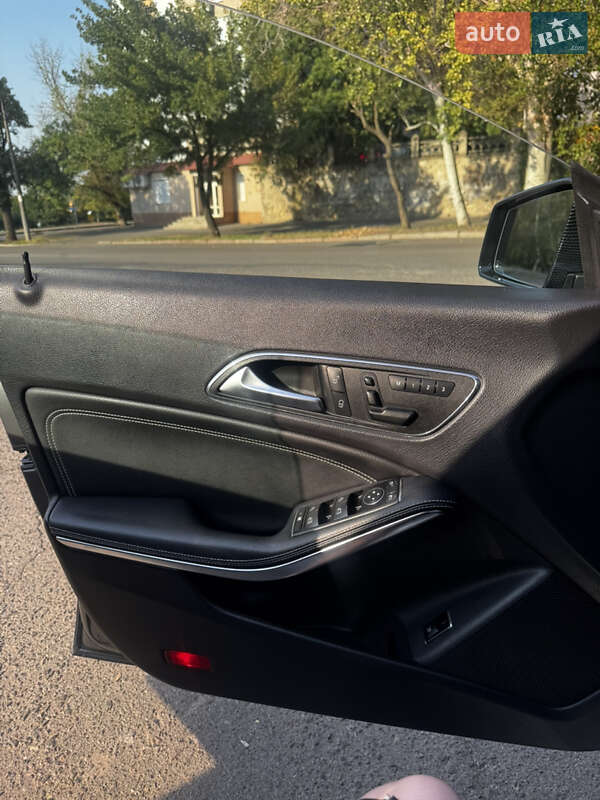 Седан Mercedes-Benz CLA-Class 2015 в Николаеве