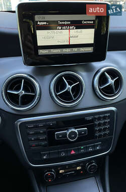 Седан Mercedes-Benz CLA-Class 2014 в 