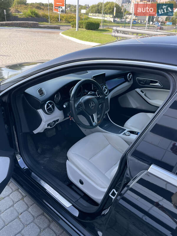 Седан Mercedes-Benz CLA-Class 2014 в Львове фото 8 Седан Mercedes-Benz CLA-Class 2014 в Львове