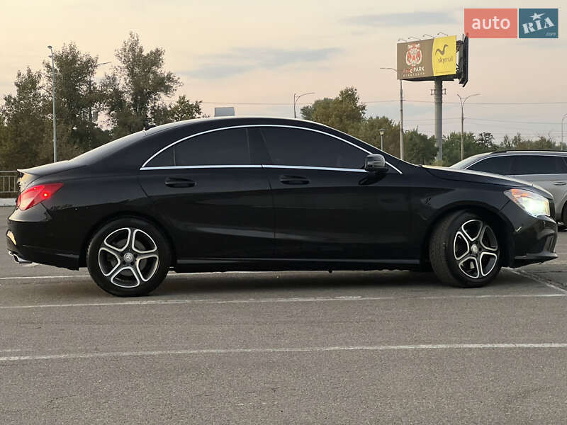 Седан Mercedes-Benz CLA-Class 2015 в Киеве